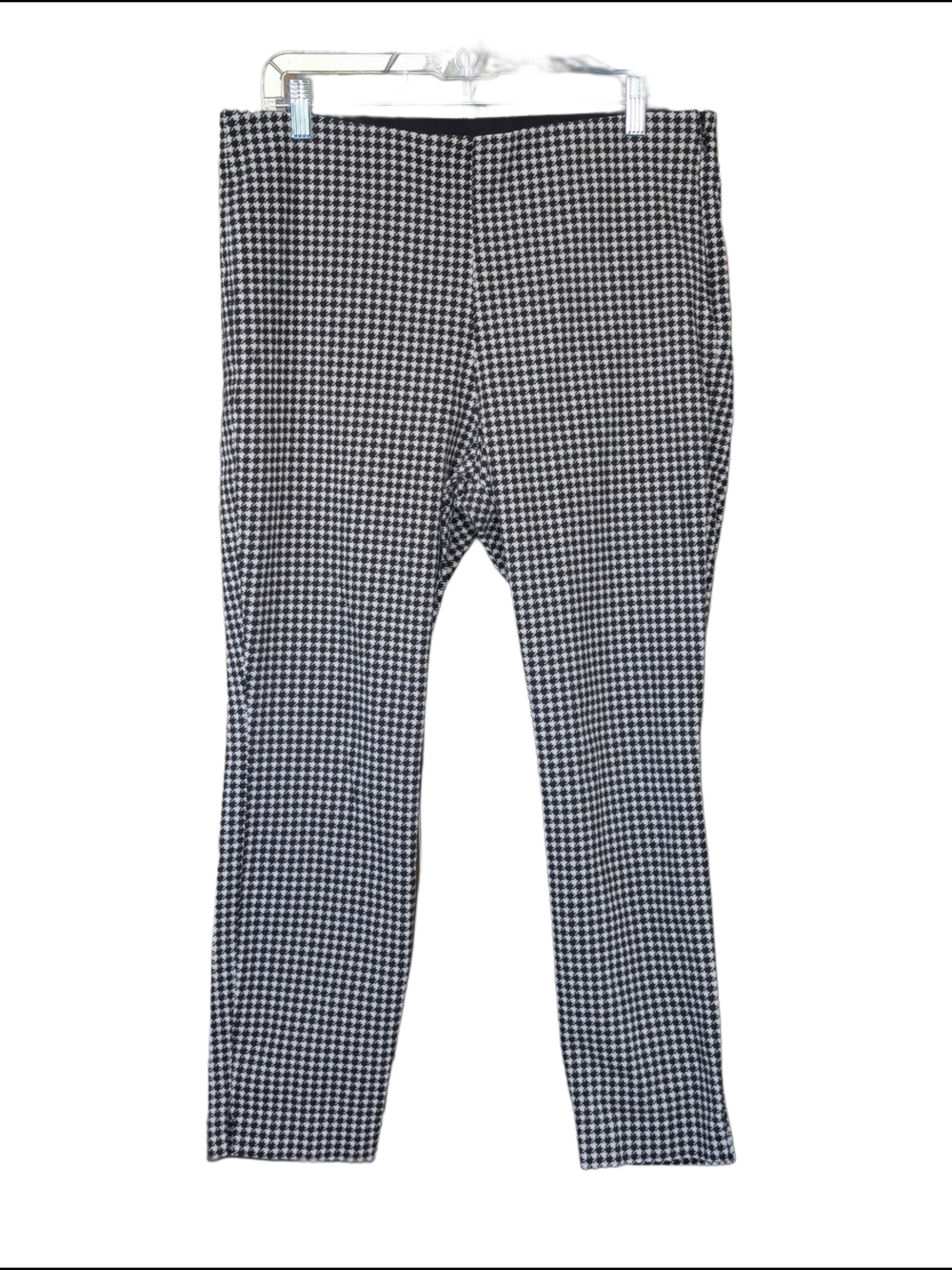 High Waisted Black and White Houndstooth Pixie Skinny Ankle Pants